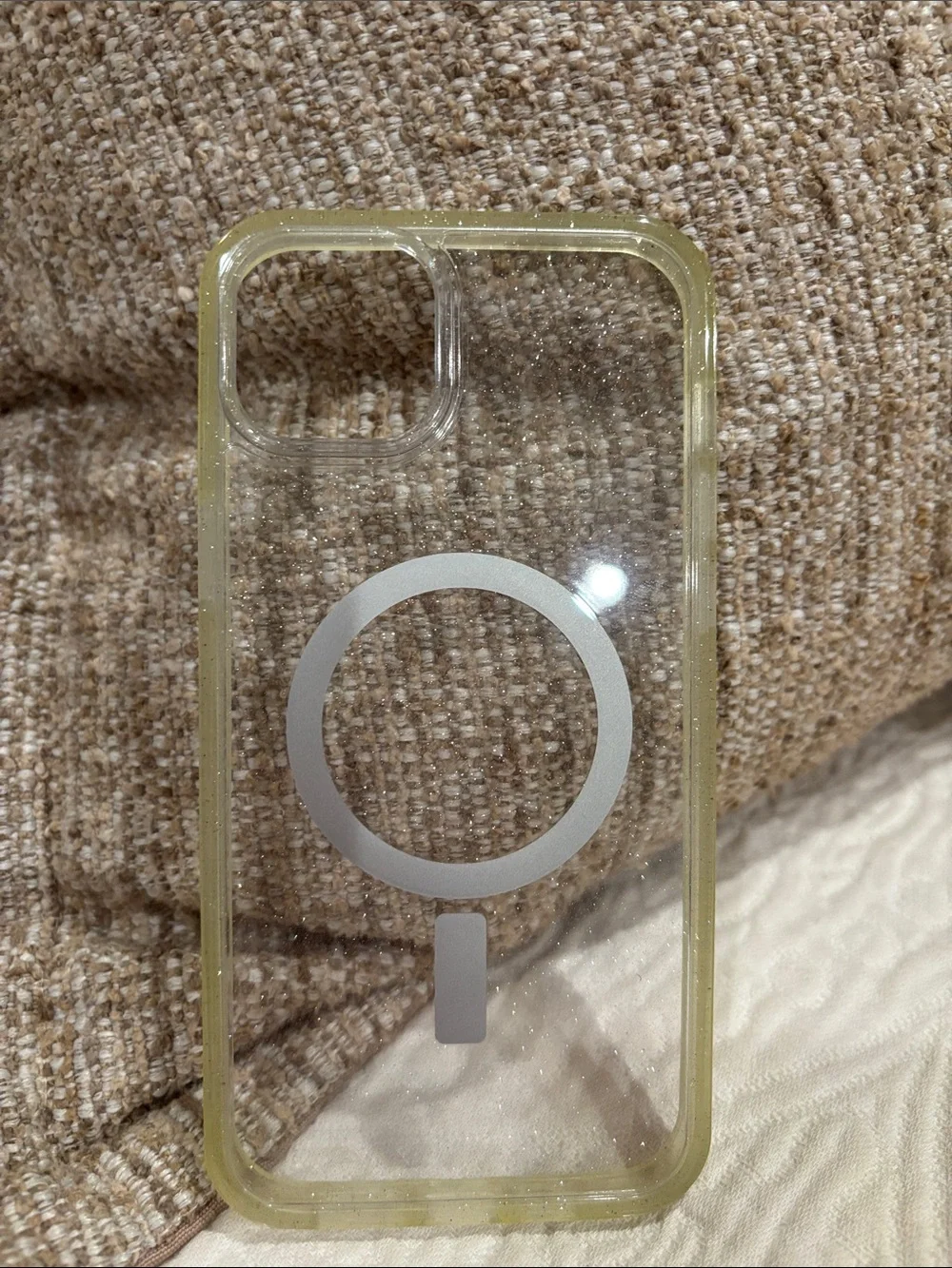 OtterBox 15 plus Symmetry Series Clear Case with MagSafe Accent